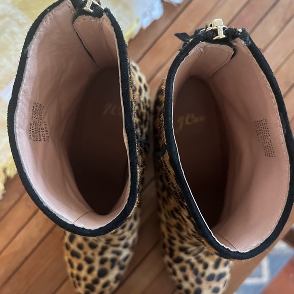 Faux animal fur booties - Picture 5 of 5